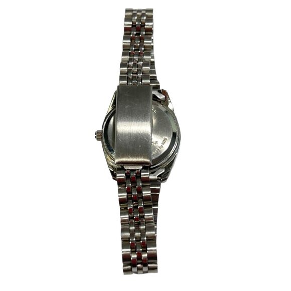 Disney Women's Mickey Mouse Silver-Tone Stainless Steel 7" Band Watch MCK807 - Picture 11 of 12